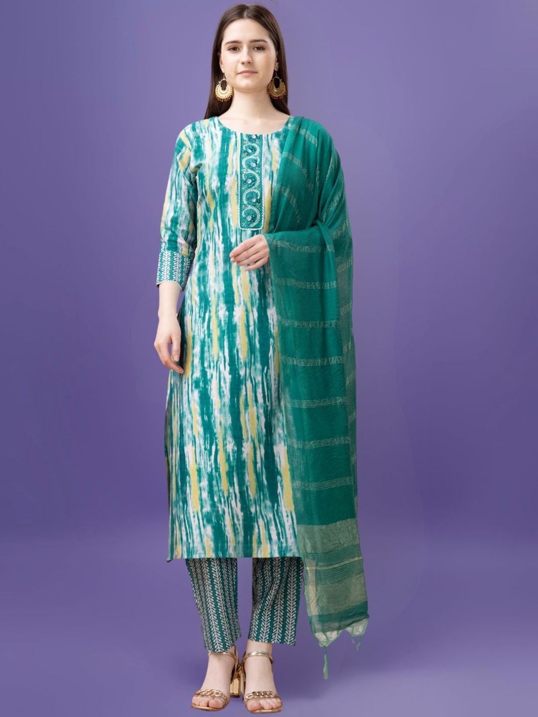 

MAGMINA Ombre Printed Thread Work Straight Kurta With Trousers & Dupatta, Teal