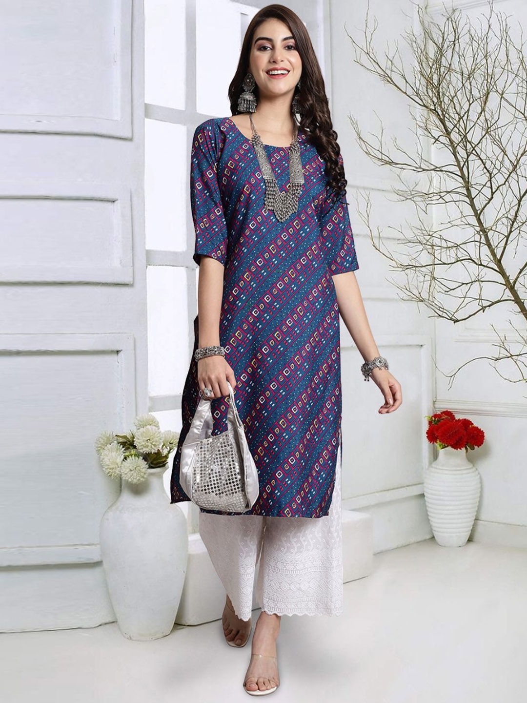 

7Threads Bandhani Printed Round Neck Straight Kurta, Blue