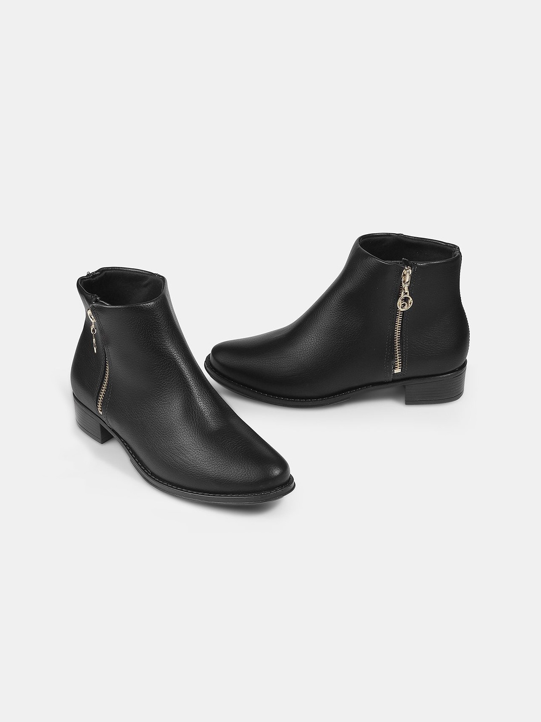 

LEMON & PEPPER Women Block Heeled Chunky Boots, Black