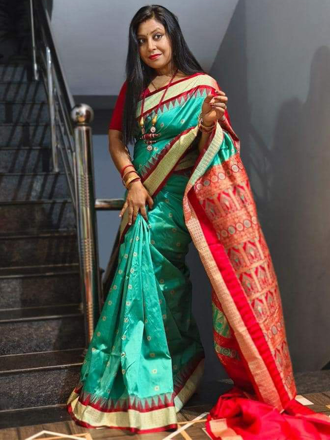 

Shopeezy Tex Fab Ethnic Motifs Zari Art Silk Sambalpuri Saree, Sea green