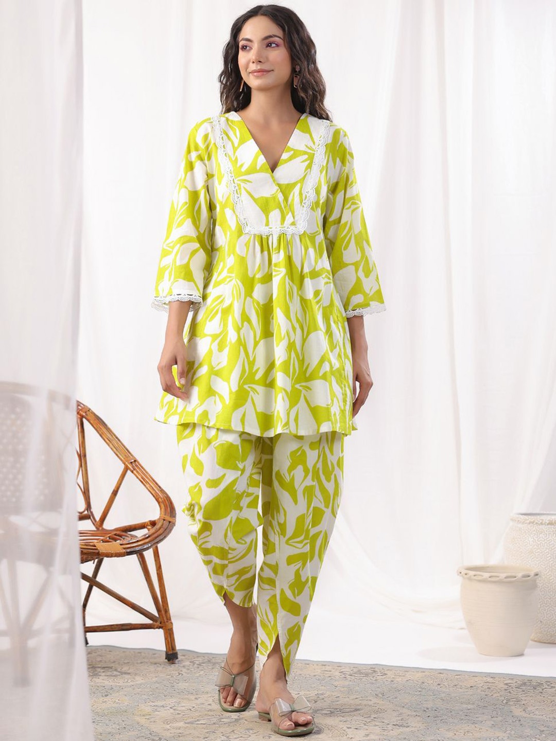 

INDYES Printed Pure Cotton Tunic With Trousers Co-Ords, Lime green