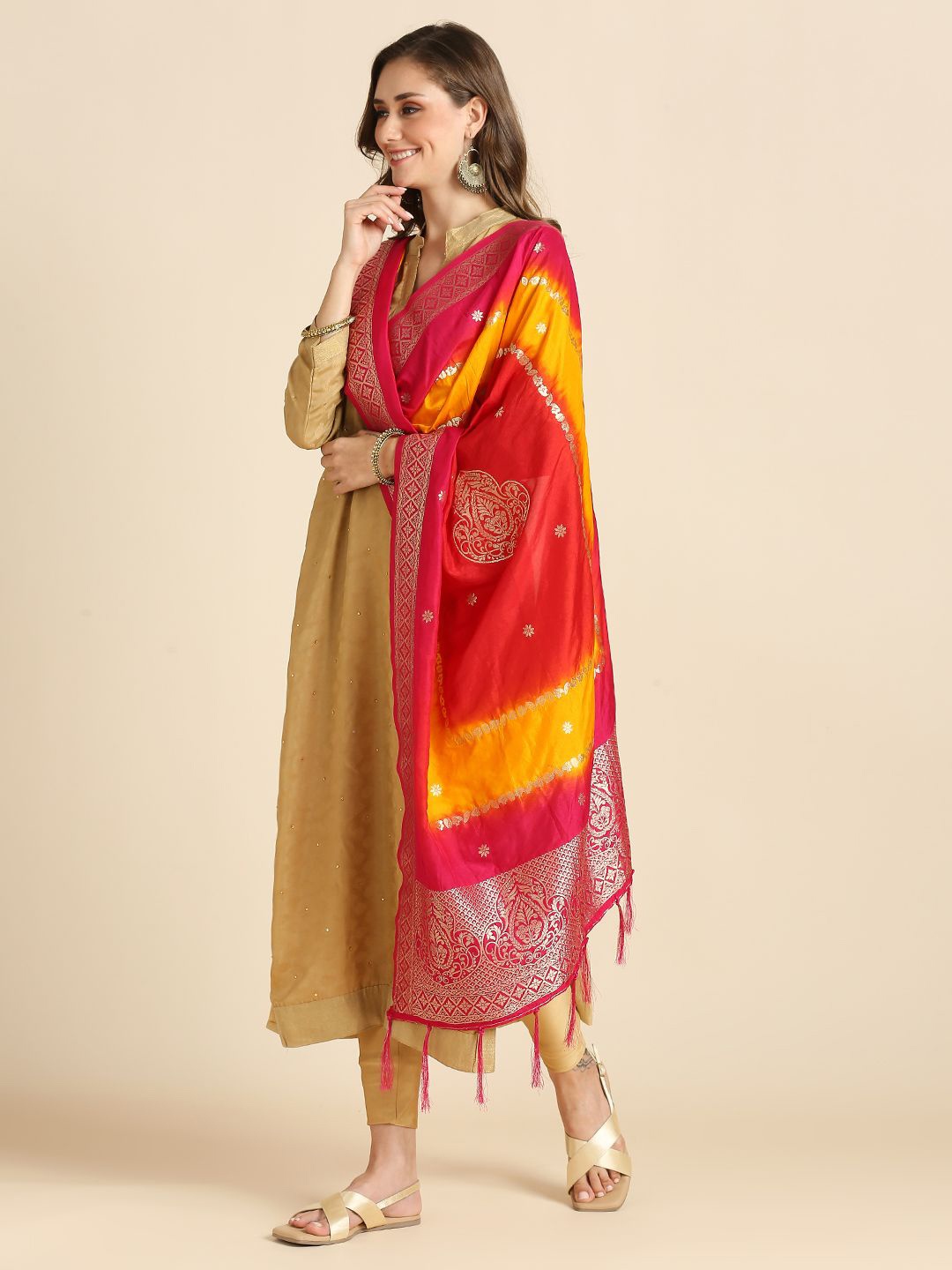 

Dupatta Bazaar Ethnic Motifs Woven Design Banarasi Silk Dupatta, Red