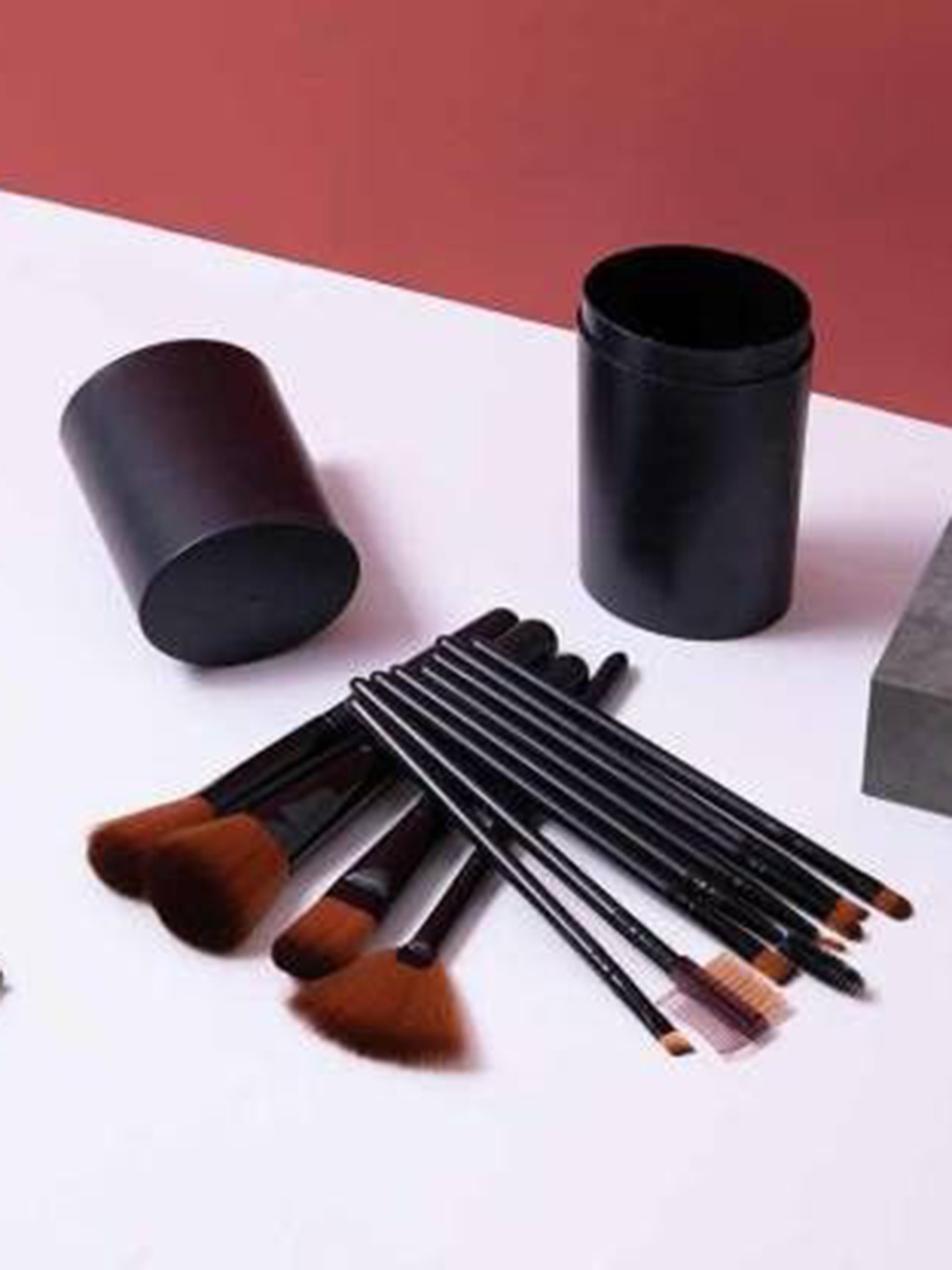 

Yoana Set of 12 Premium Extra Soft Makeup Brushes With Storage Box, Black