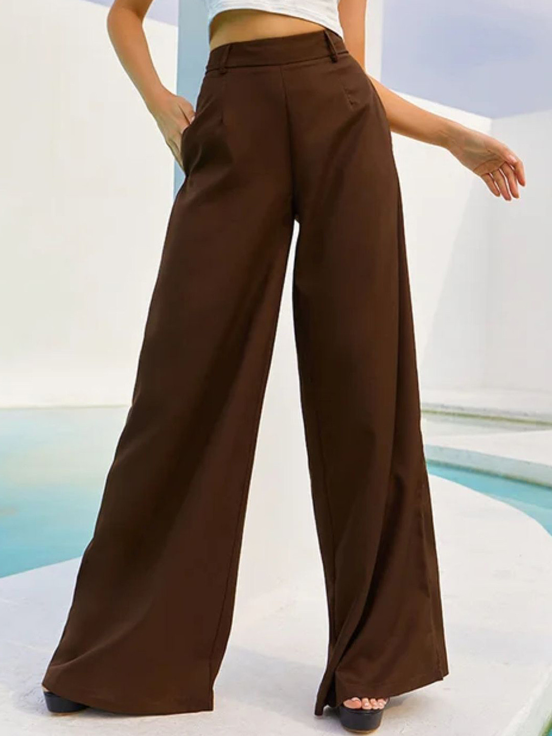

StyleCast Women Original Mid-Rise Loose Fit Parallel Trousers, Brown