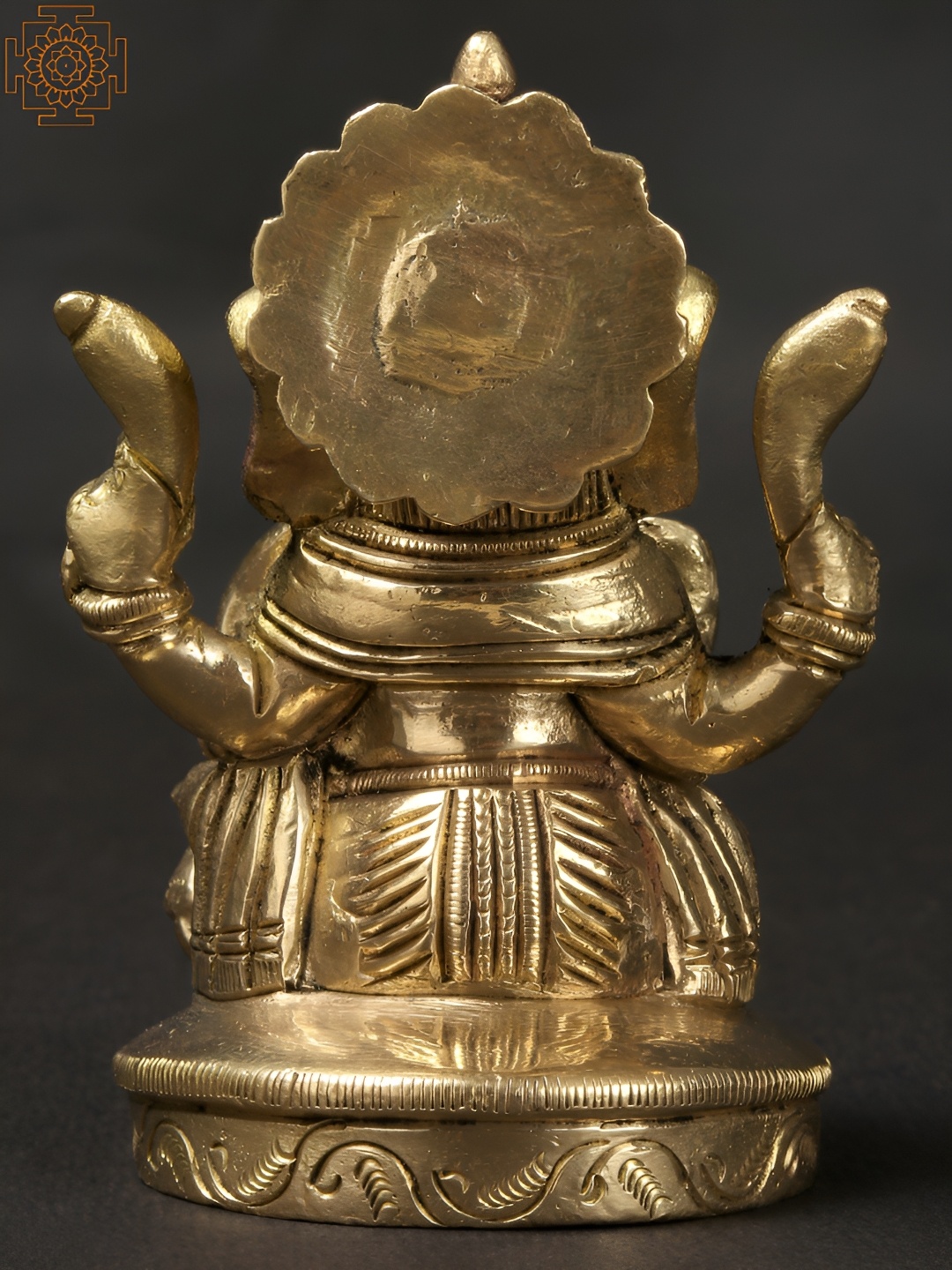 

Exotic India Gold-Toned Religious Idol Showpiece