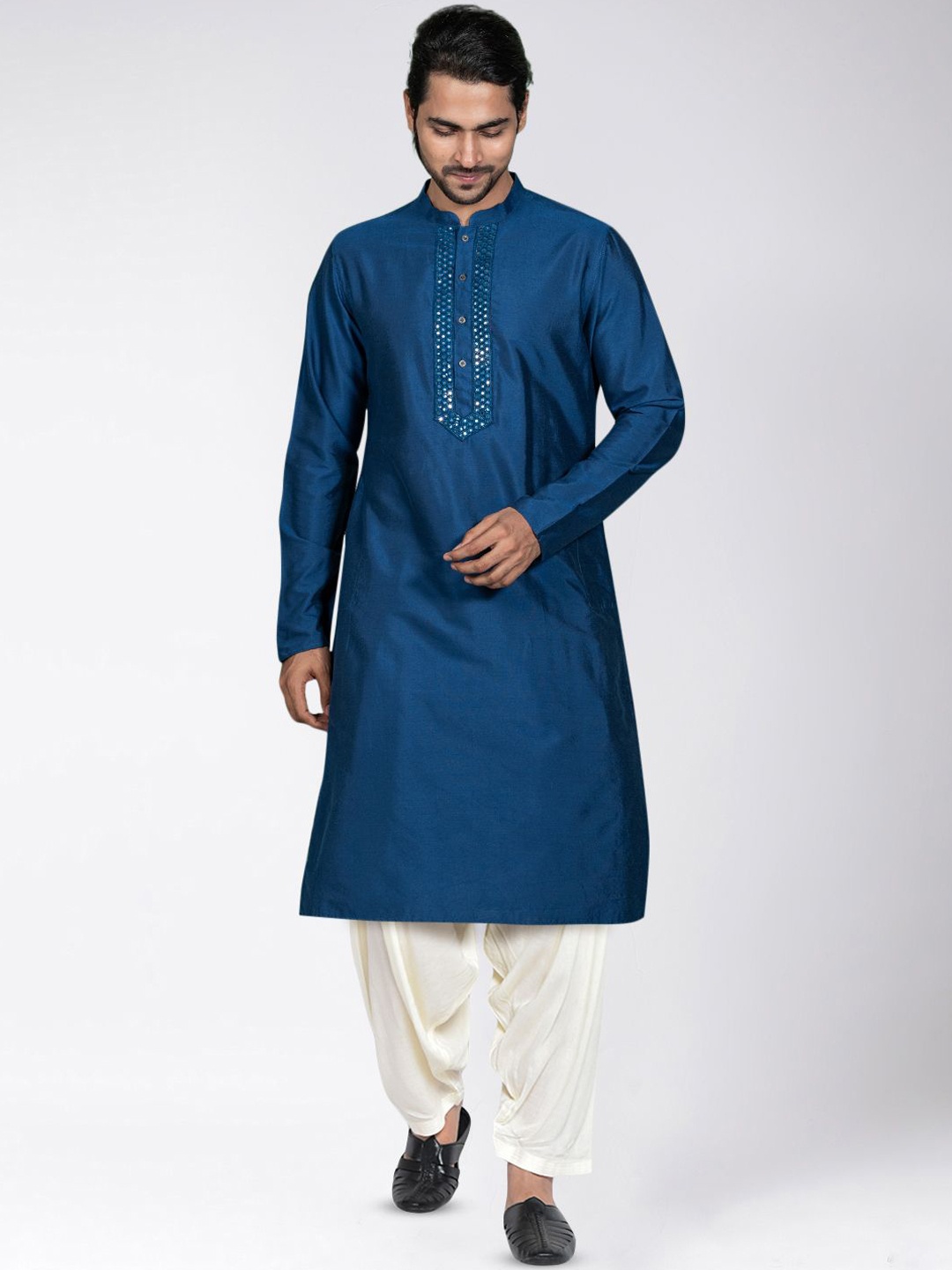

Anouk Navy Blue Yoke Design Geometric Mirror Work Straight Kurta with Patiala