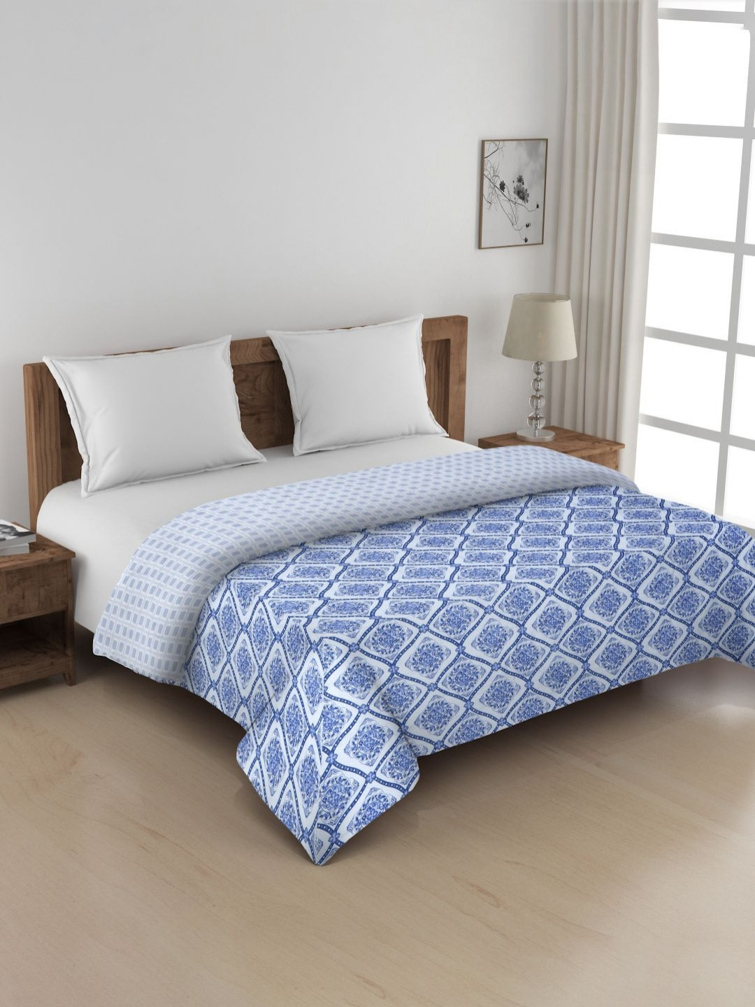 

KLOTTHE White & Blue Ethnic Motifs Printed Microfibre 350 GSM AC Room Double Bed Comforter