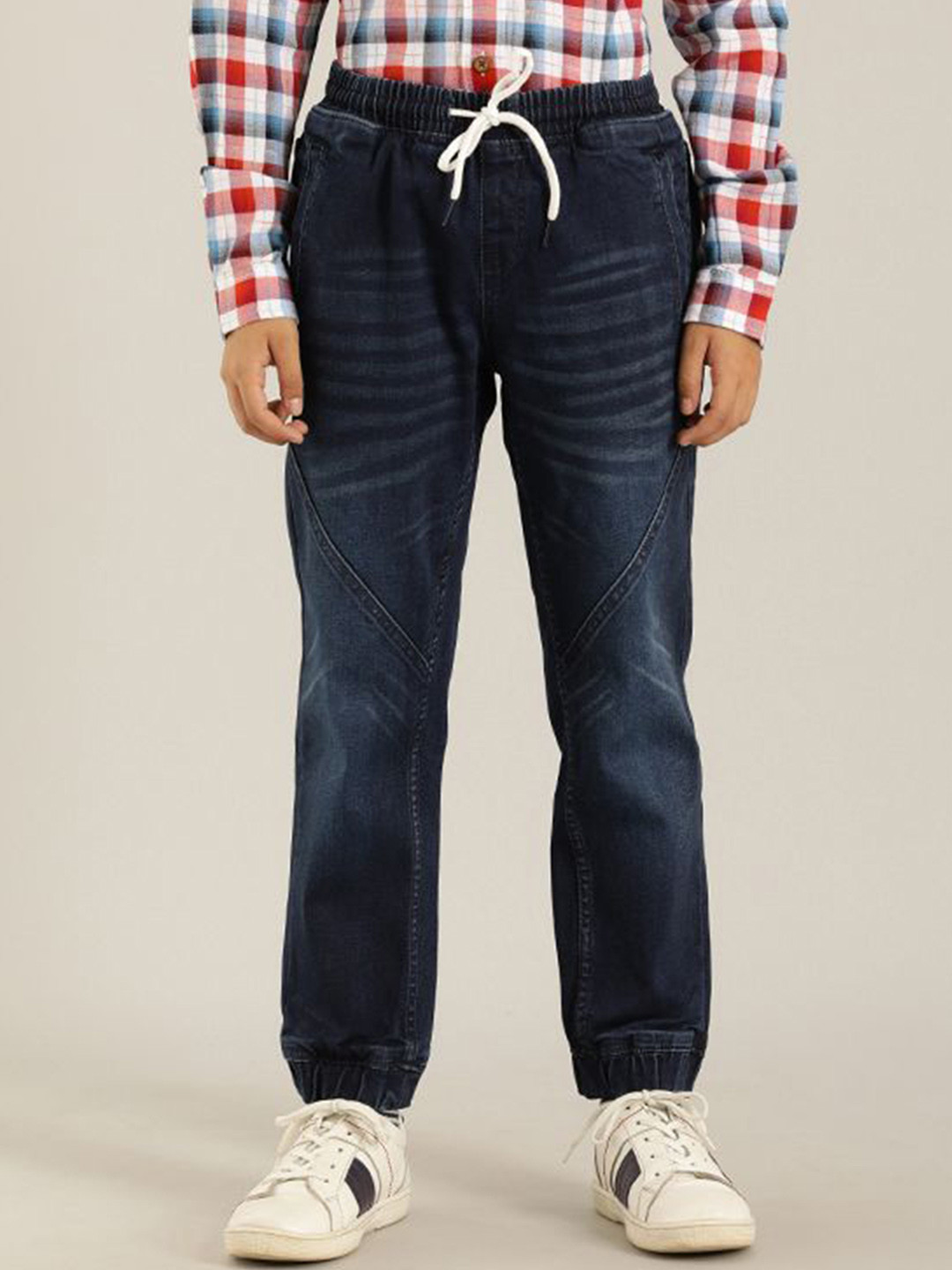 

Indian Terrain Boys Classic Regular Fit Mid-Rise Jeans, Blue