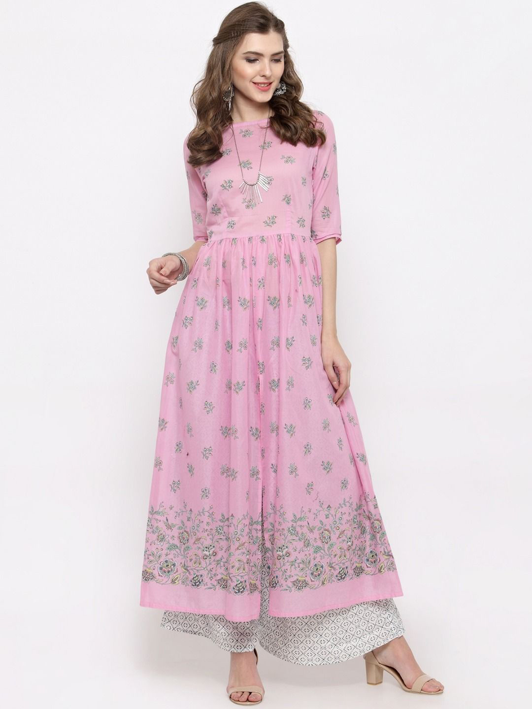 

Sera Boat Neck Floral Printed Anarkali Kurta, Pink