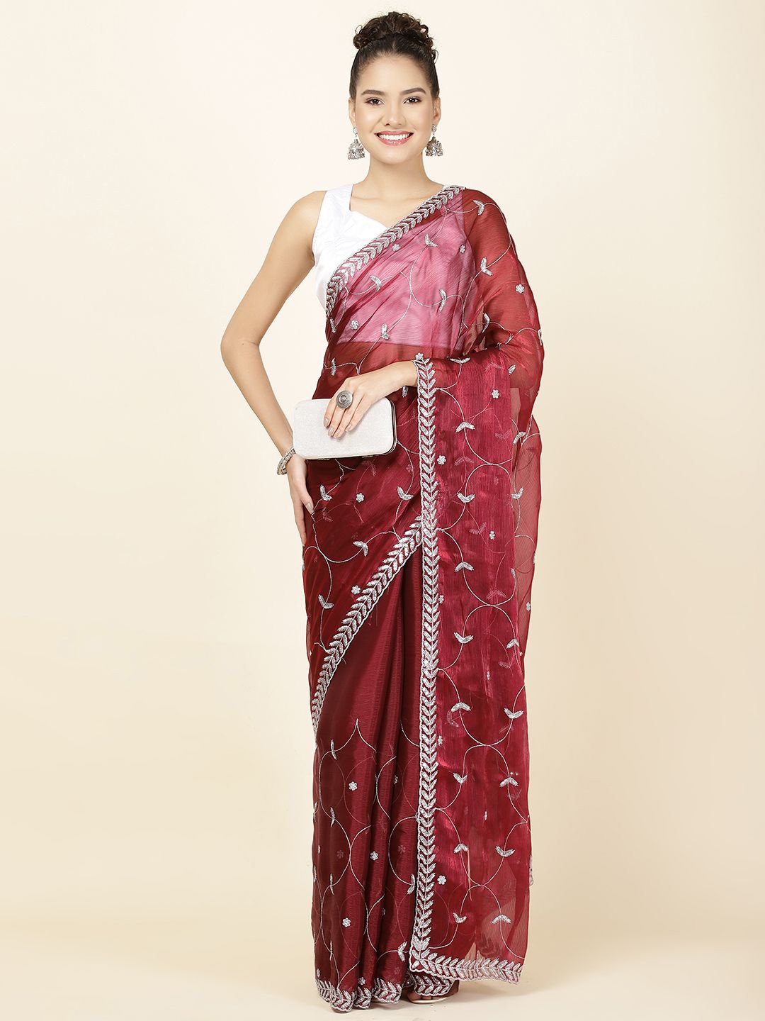 

Meena Bazaar Floral Embellished Sequinned Organza Saree, Maroon