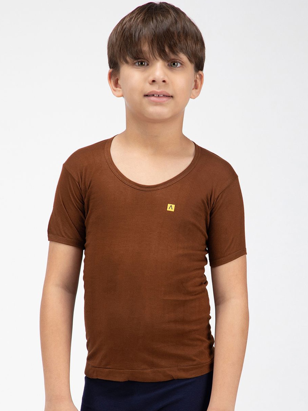 

AMUL COMFY Boys Round Neck Innerwear Vests, Brown