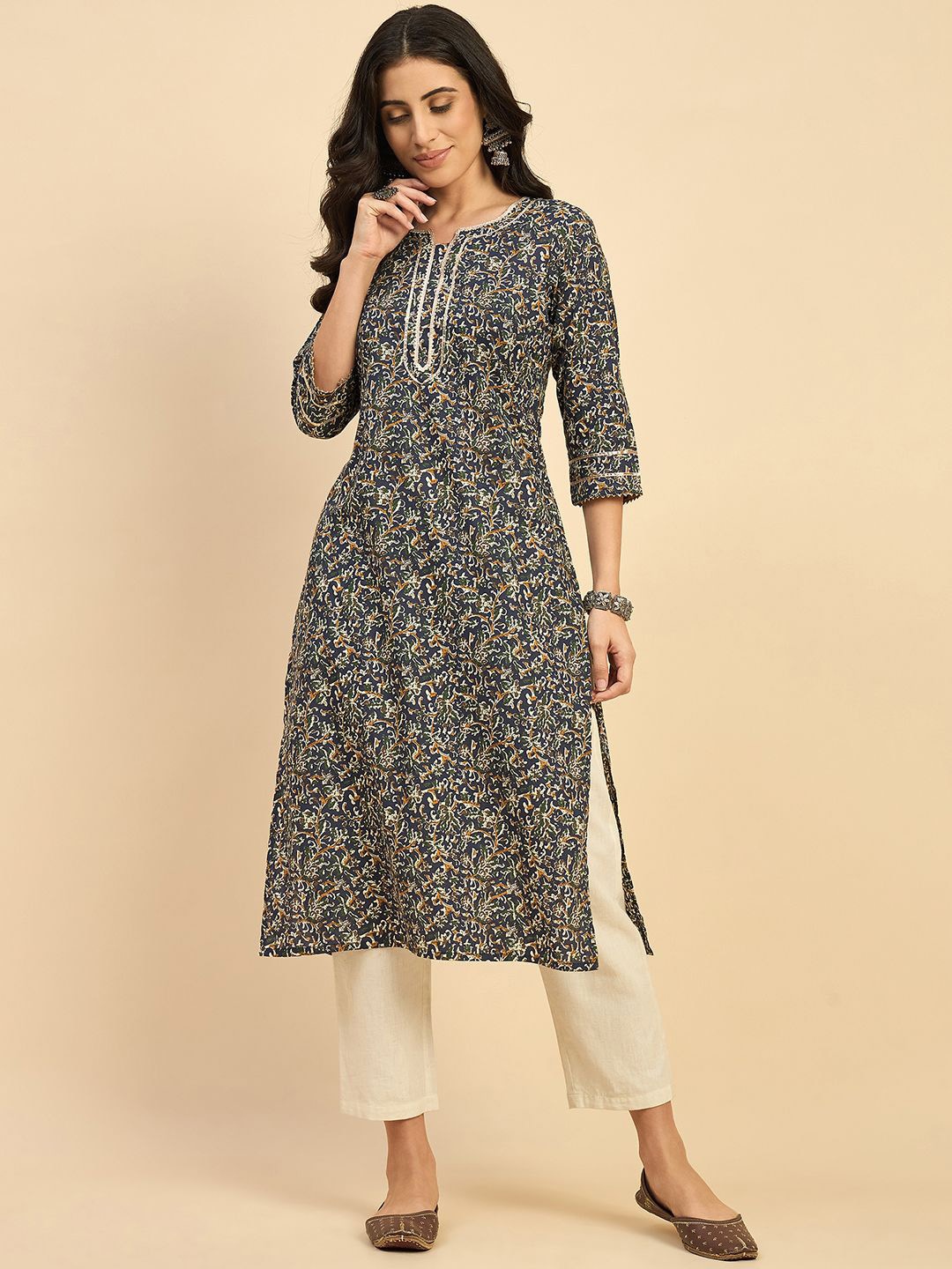 

Azira Floral Printed Round Neck Pure Cotton Straight Kurta, Blue