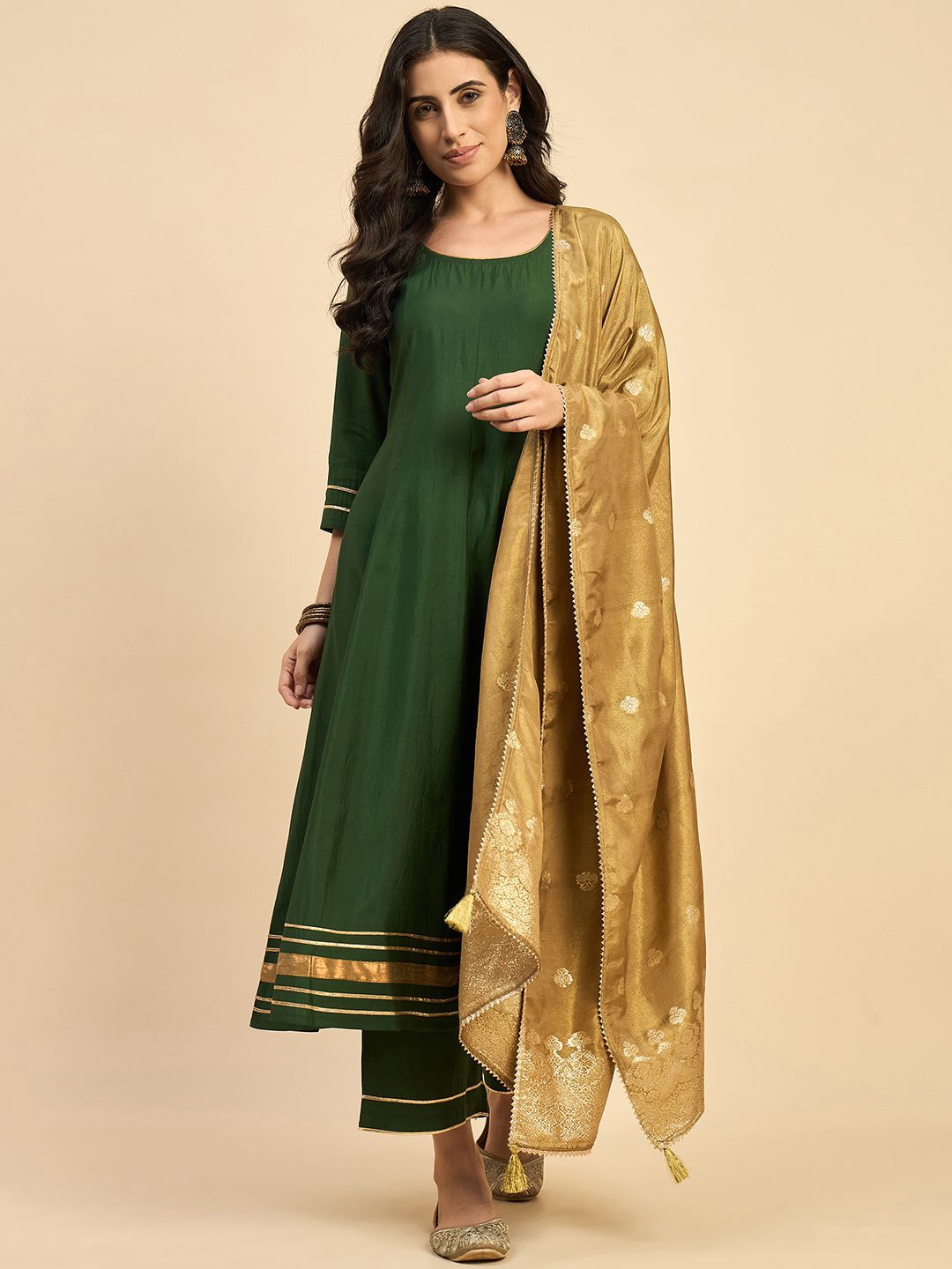 

Azira Round Neck Zari Anarkali Art Silk Kurta With Palazzos & Dupatta, Green