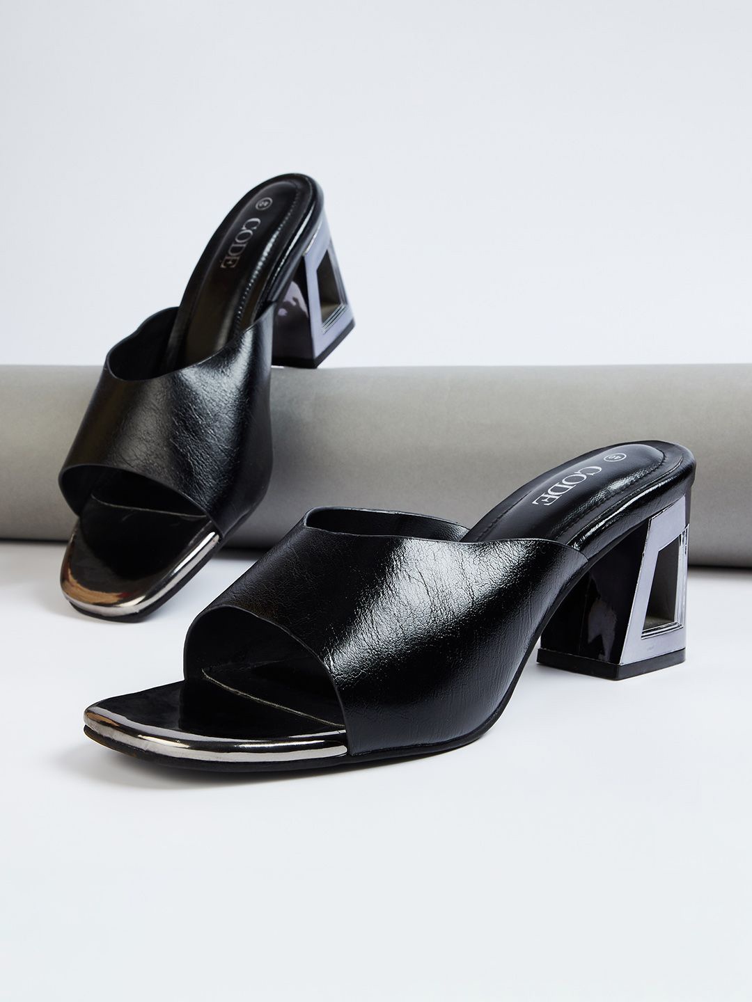 

CODE by Lifestyle Women Open Toe Block Heel Sandal, Black