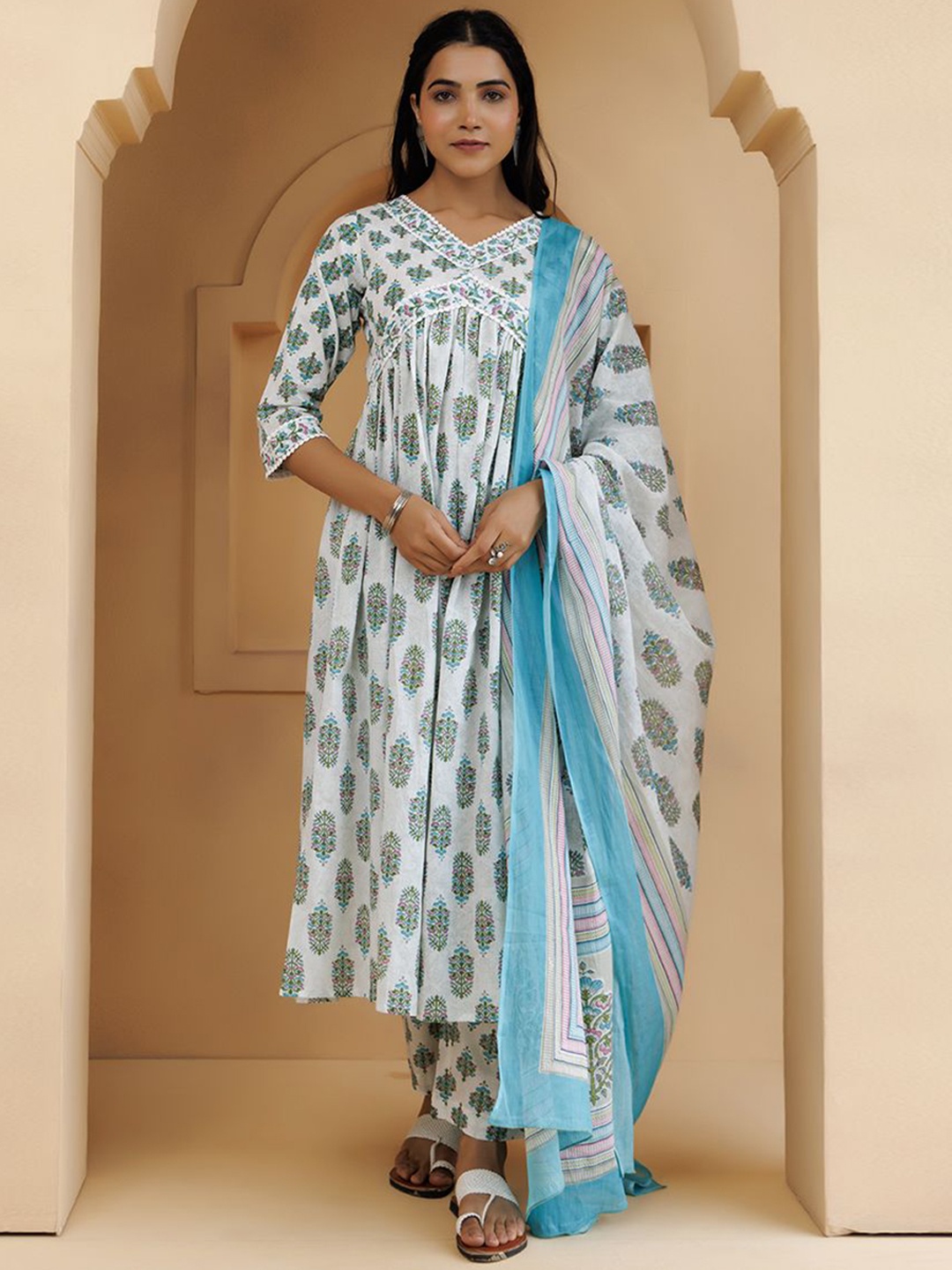 

INDIANIC Floral Printed Pure Cotton Kurta with Palazzos & Dupatta, White