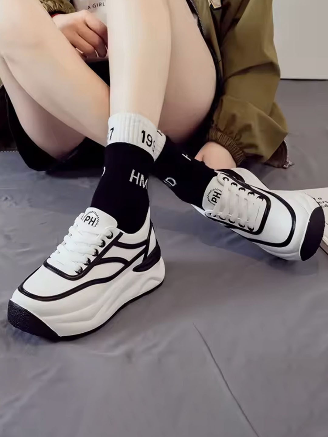 

LULU & SKY Women Colourblocked PU Sneakers, White