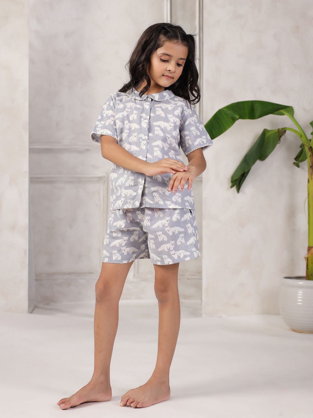 

SANSKRUTIHOMES Girls Pure Cotton Printed Night suit, Grey