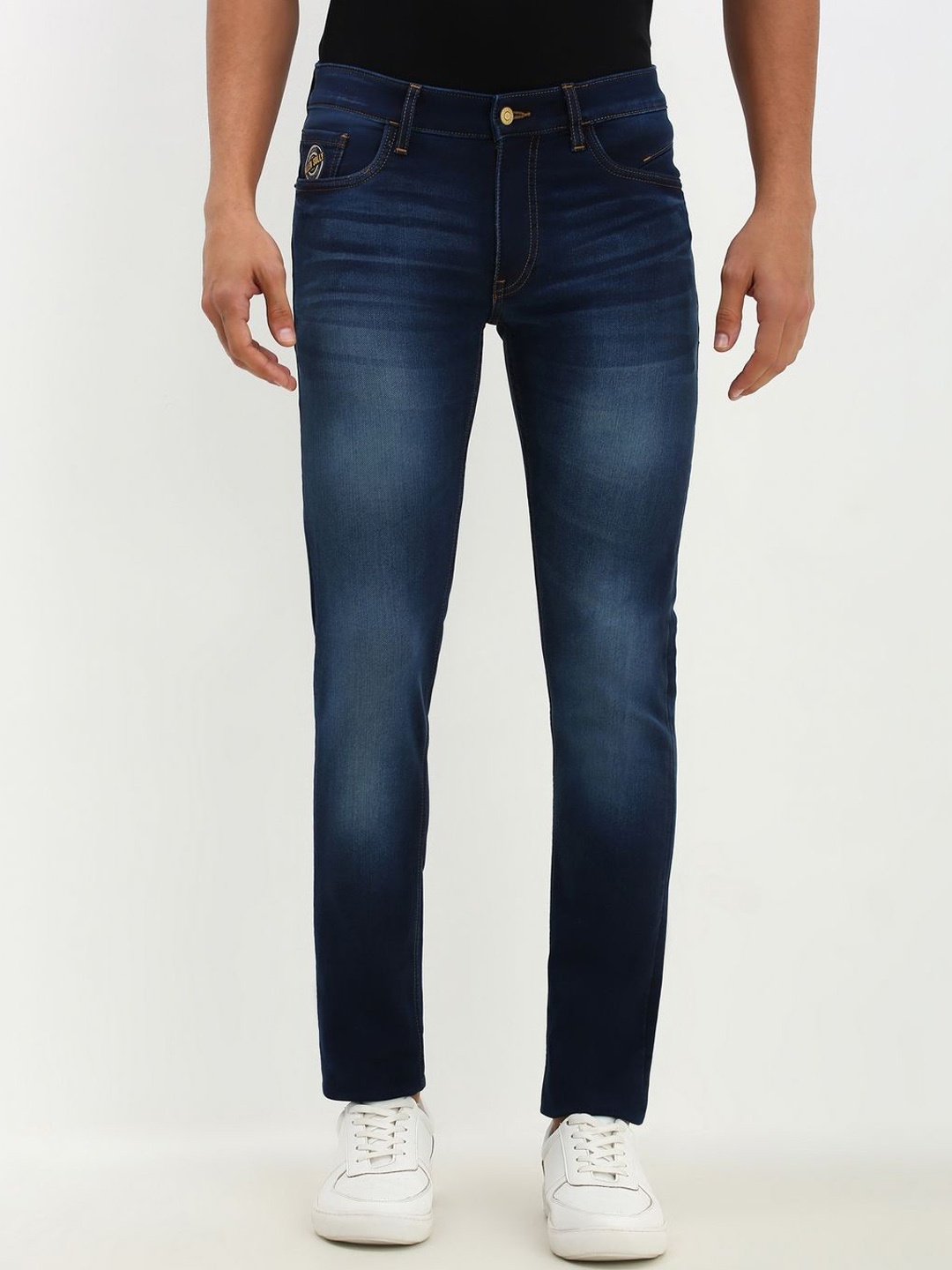

Allen Solly Men Skinny Fit Heavy Fade Jeans, Navy blue