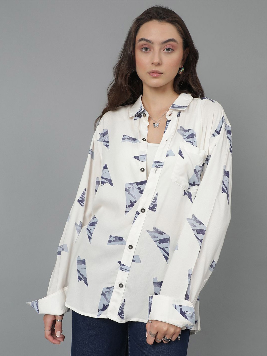 

Kotty Women Spread Collar Conversational Printed Cotton Oversized Casual Shirt, White