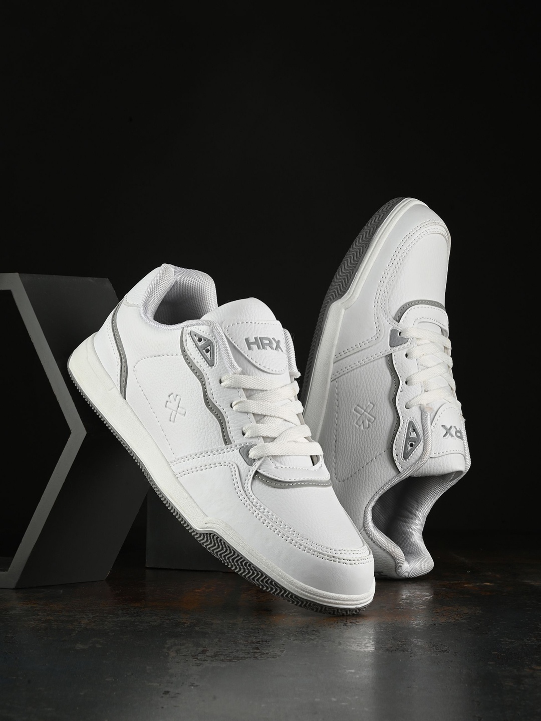 

HRX by Hrithik Roshan Men Club Culture Lace-Ups Sneakers, White