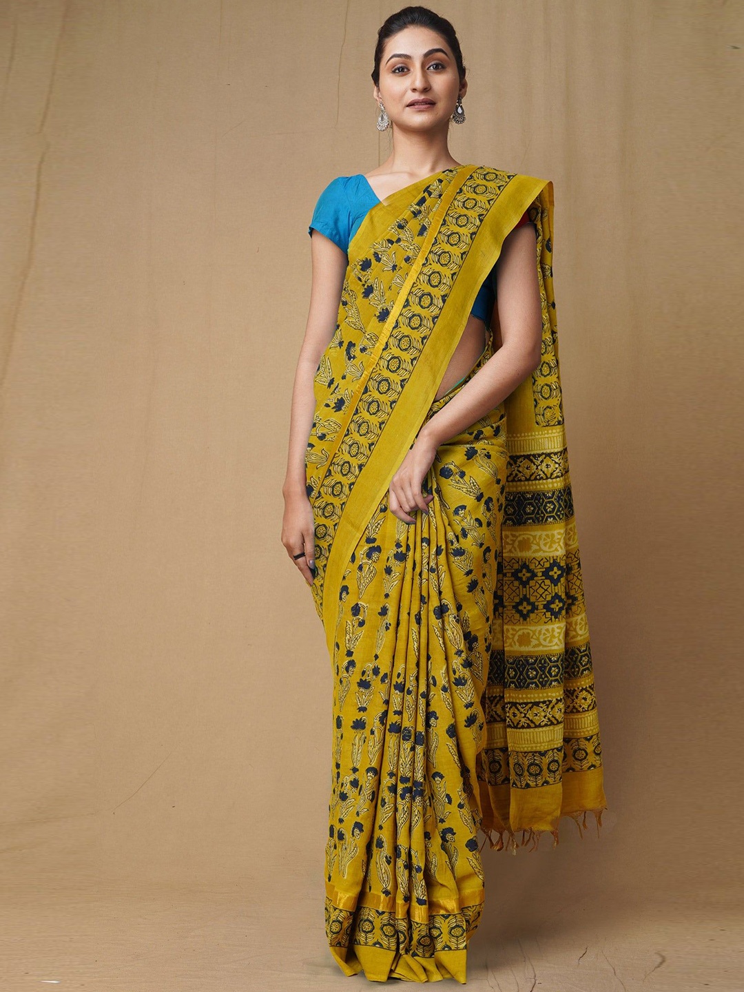 

Unnati Silks Ajrak Block Zari Handloom Chanderi Saree, Yellow