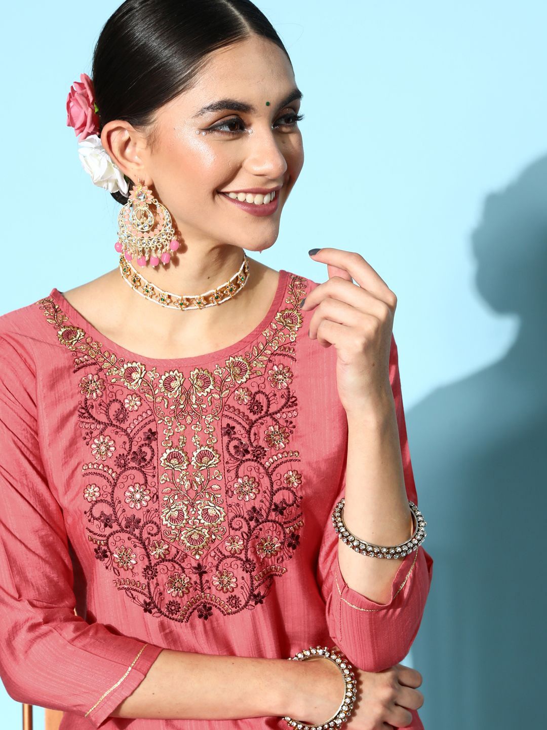 

Sangria Embroidered Round Neck Straight Kurta & Trouser, Peach
