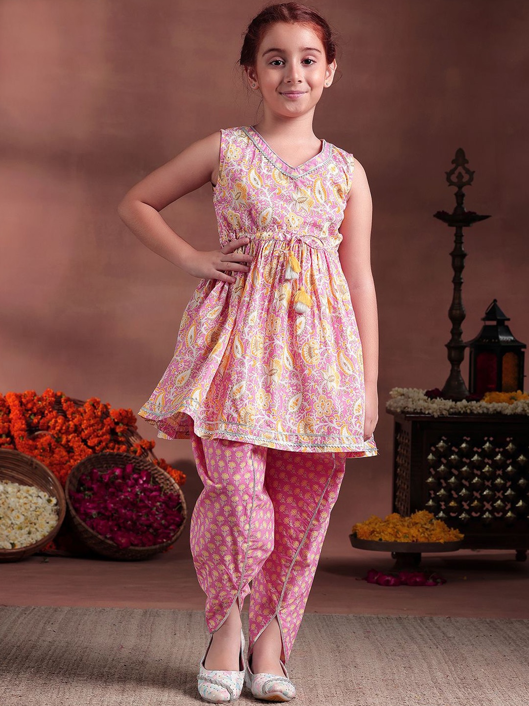 

Libas KIDS Girls Floral Printed Gotta Patti Pure Cotton Kurta with Salwar, Pink