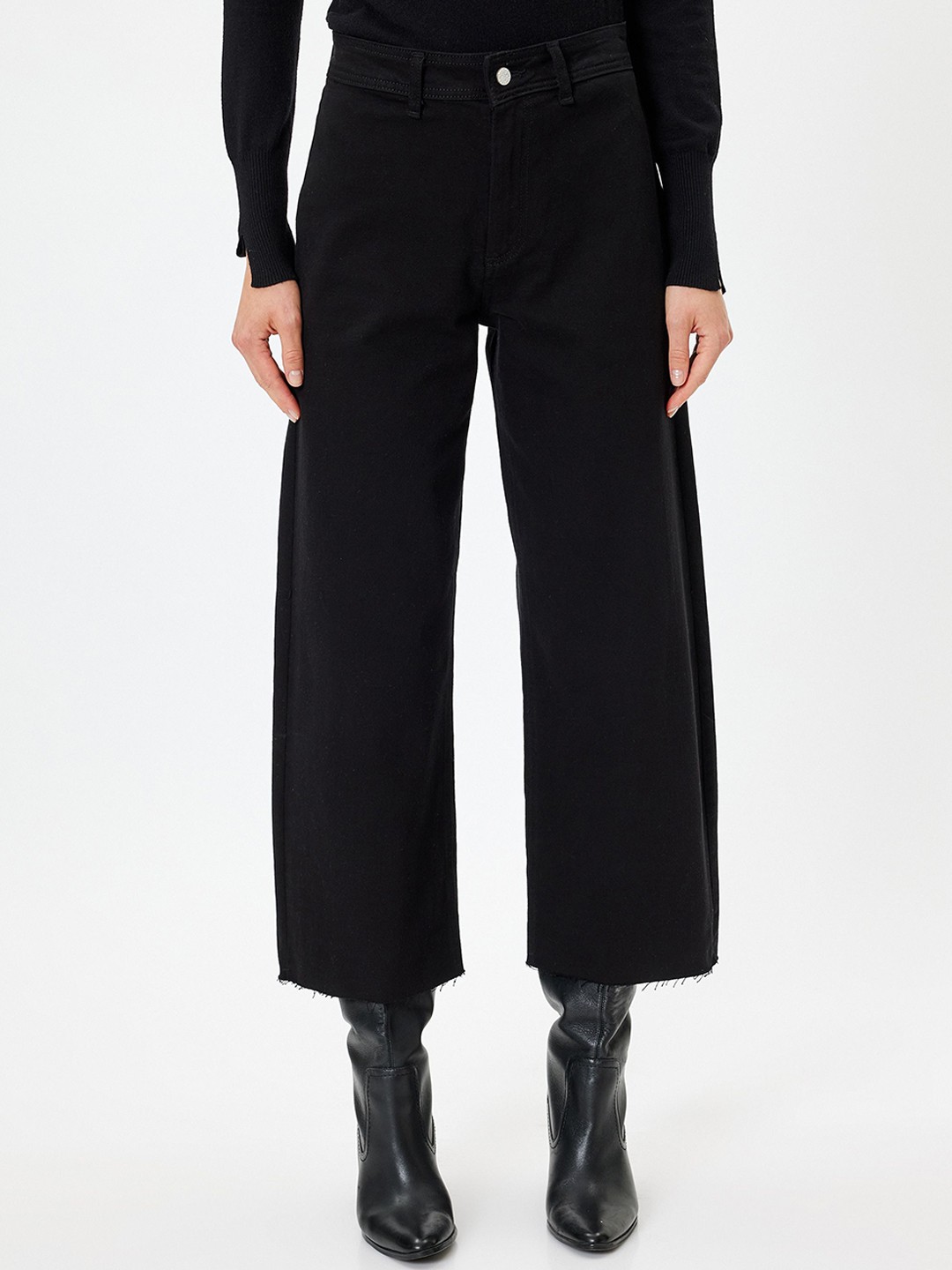 

Koton Women Mid-Rise Regular Trousers, Black
