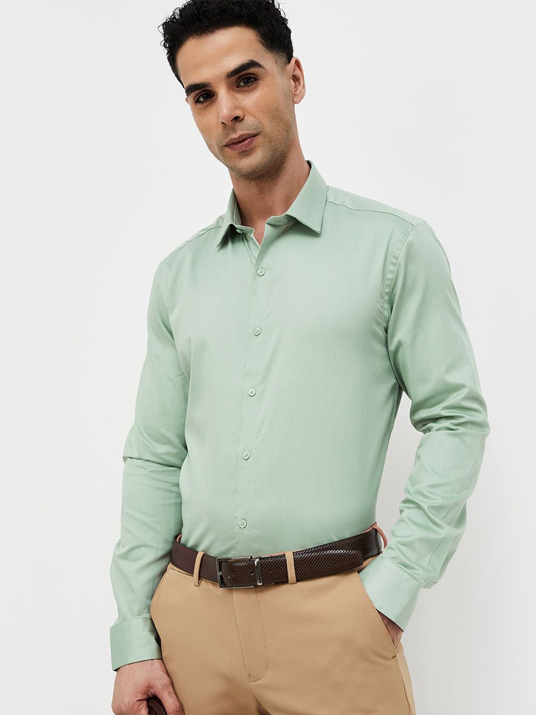 

CODE by Lifestyle Men Spread Collar Solid Cotton Slim Fit Formal Shirt, Olive