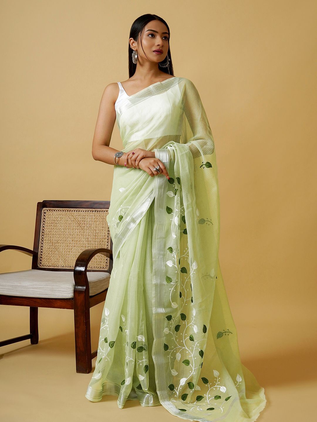 

TEEJH Floral Embroidered Supernet Kota Saree, Green