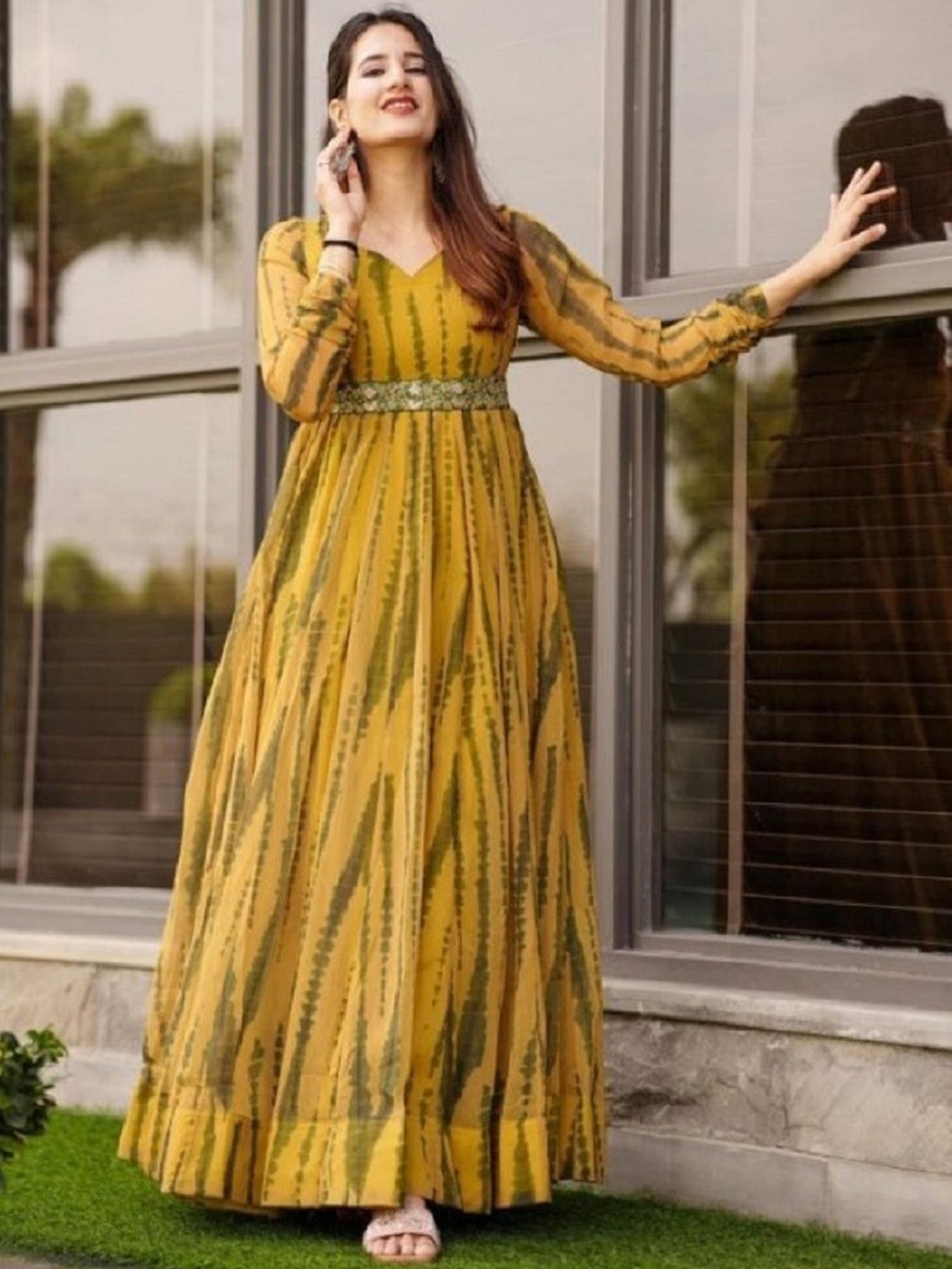 

APNISHA Printed Maxi Length Anarkali Ethnic Dresses, Yellow