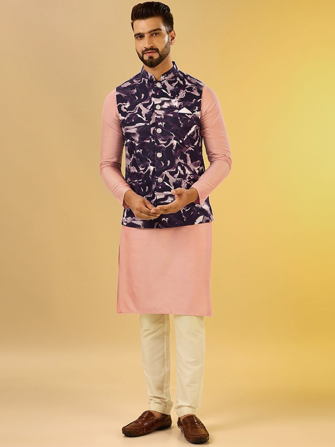

Anouk Magenta Mandarin Collar Straight Kurta With Trouser & Nehru Jacket