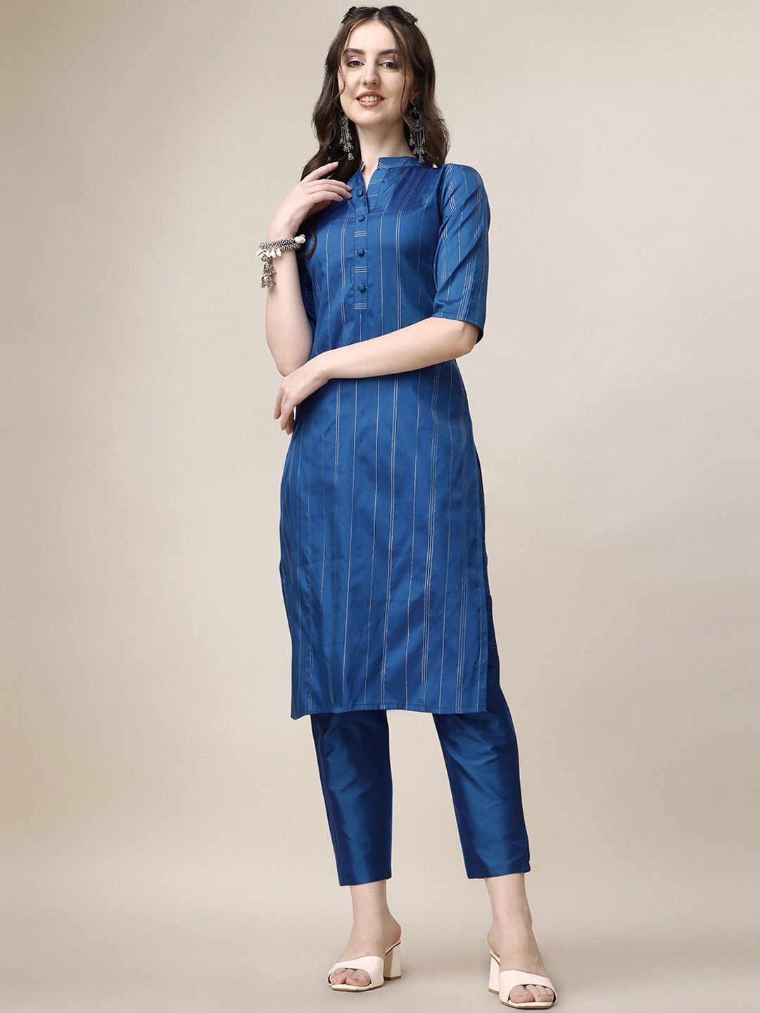 

AYUKTA INTERNATIONAL Striped Mandarin Collar Zari Art Silk Straight Kurta, Blue