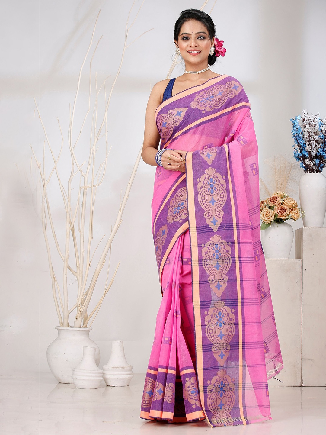 

DipDiya Woven Design Ethnic Motifs Pure Cotton Taant Saree, Pink