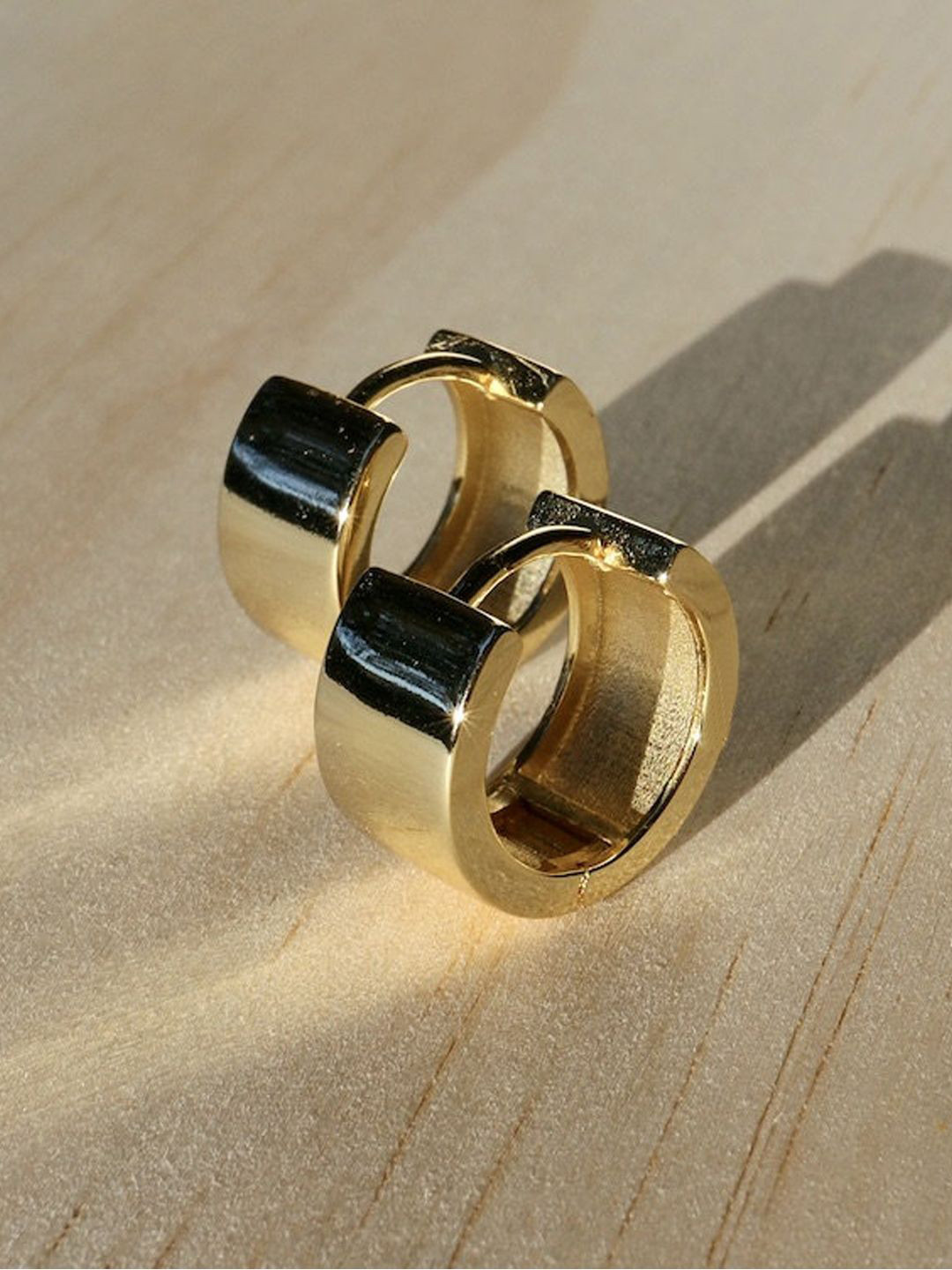 

KRENOZ Stainless Steel Classic Hoop Earrings, Gold