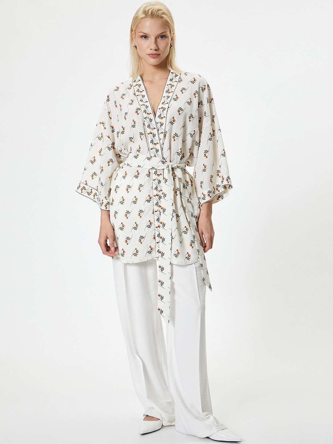 

Koton Women Floral Printed Bath Robe, White