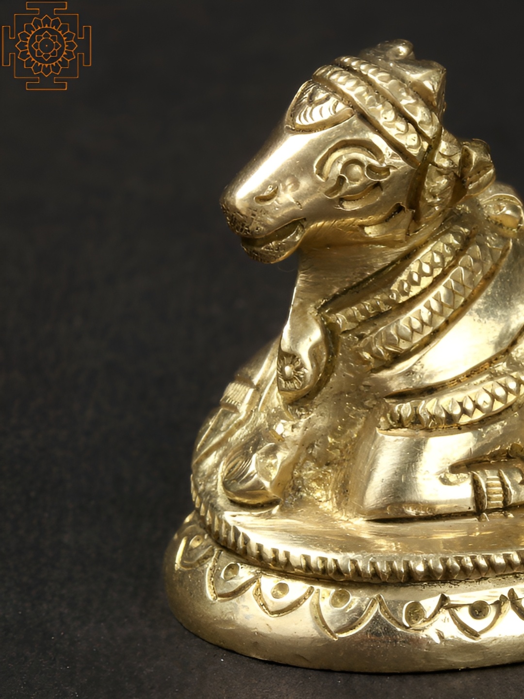 

Exotic India Gold-Toned Religious Idol Showpiece