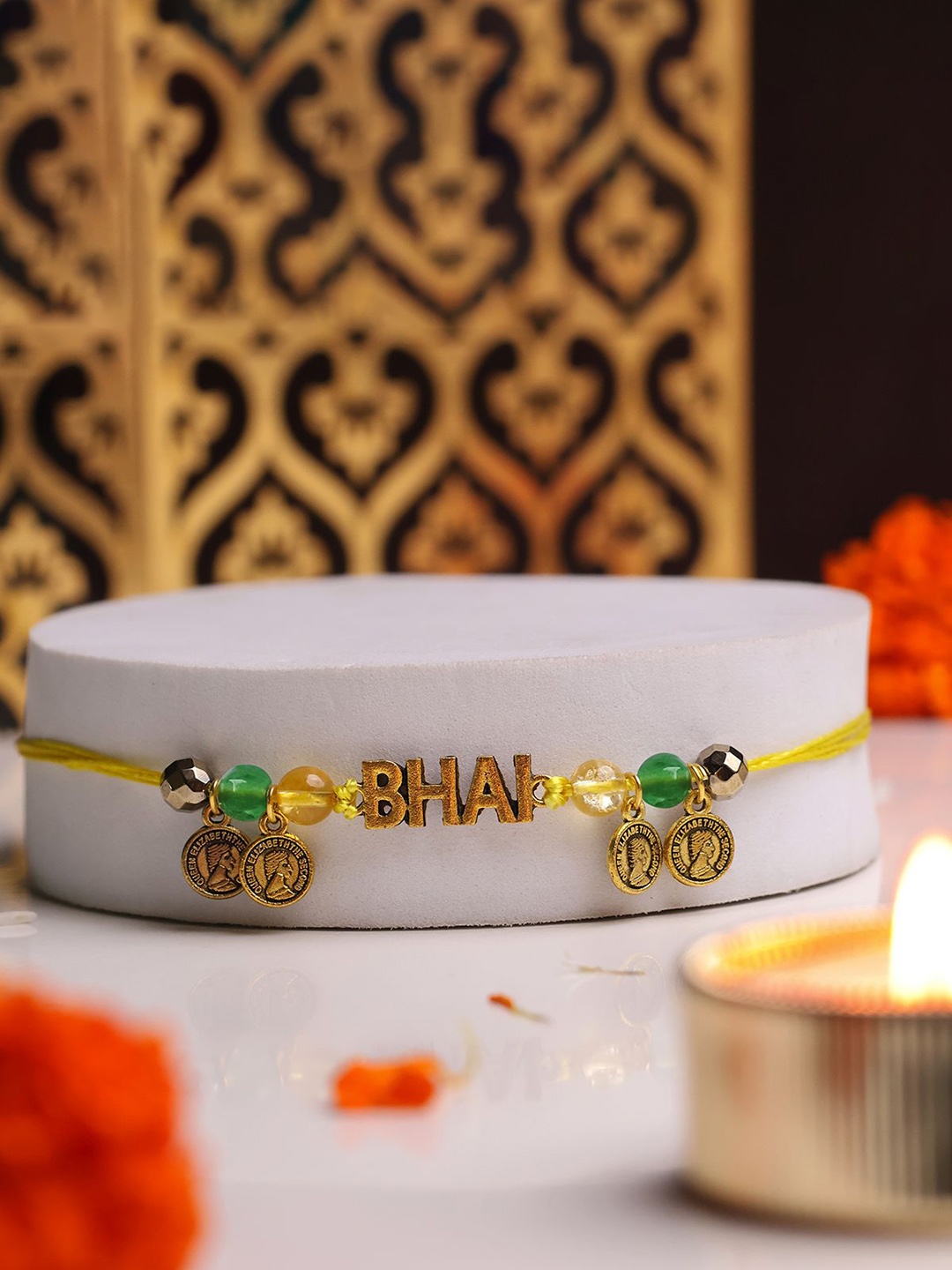 

Shubhanjali Bhai Wealth Thread Rakhi With Roli Chawal & Greeting Card, Yellow
