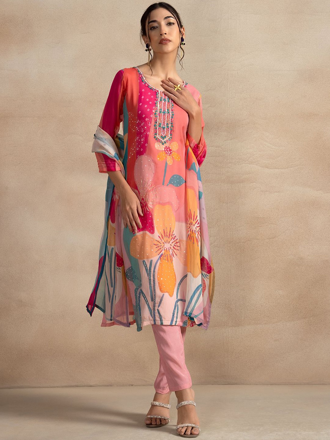 

Rang by Indya Women Ethnic Motifs Embroidered Regular Mirror Work Kurta with Trousers & With Dupatta, Pink