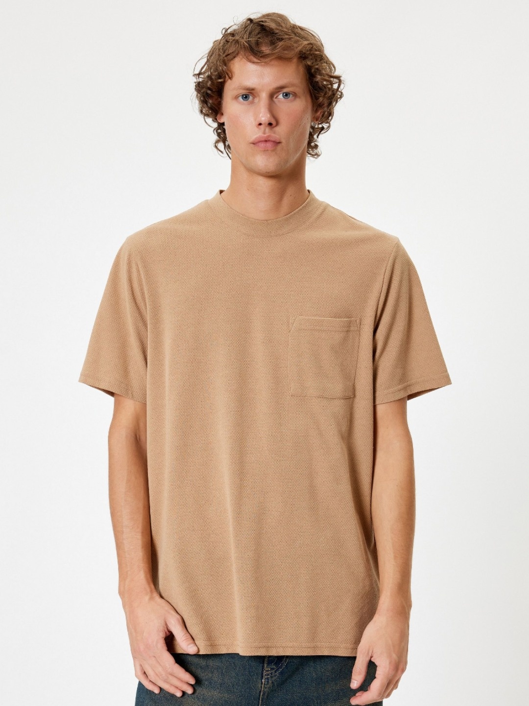 

Koton Men V-Neck Extended Sleeves Pockets T-shirt, Beige