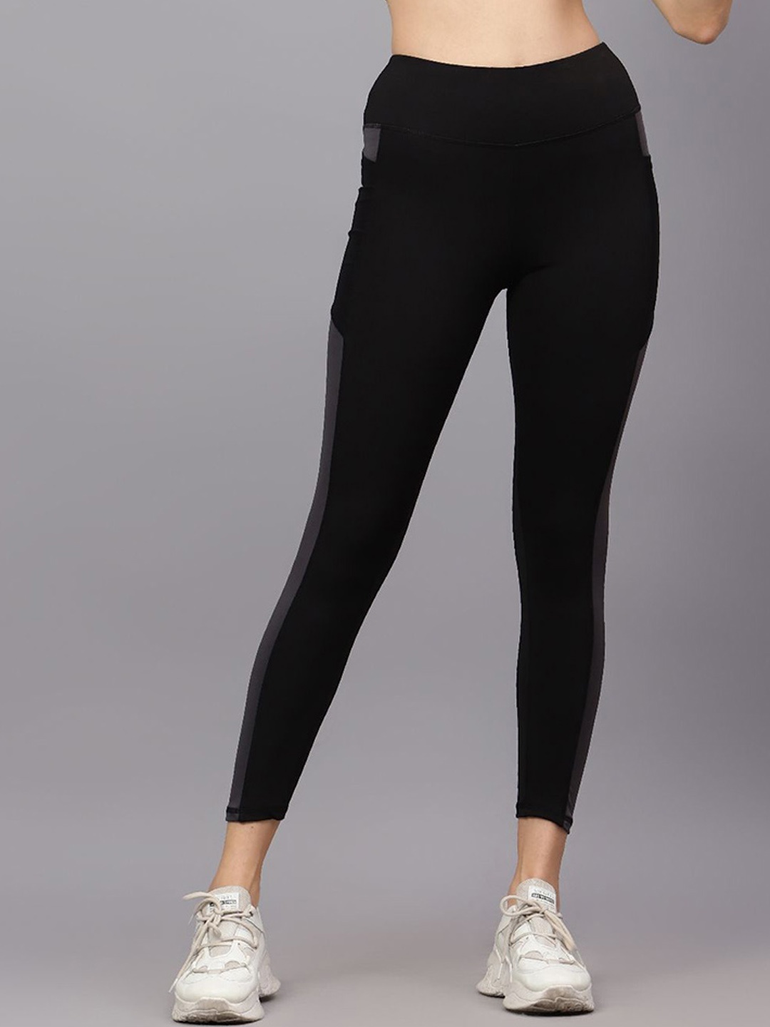 

COSVOS Women Colorblocked Dry Fit Ankle Length Tights, Black