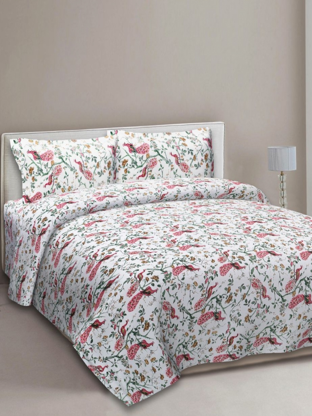

EasyGoods Peach-Coloured & White Floral 210 TC King Bedsheet with 2 Pillow Covers
