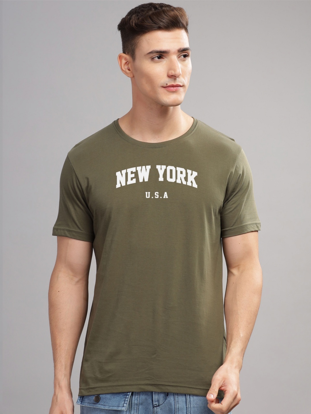 

ADRO Men Typography Printed Applique T-shirt, Olive