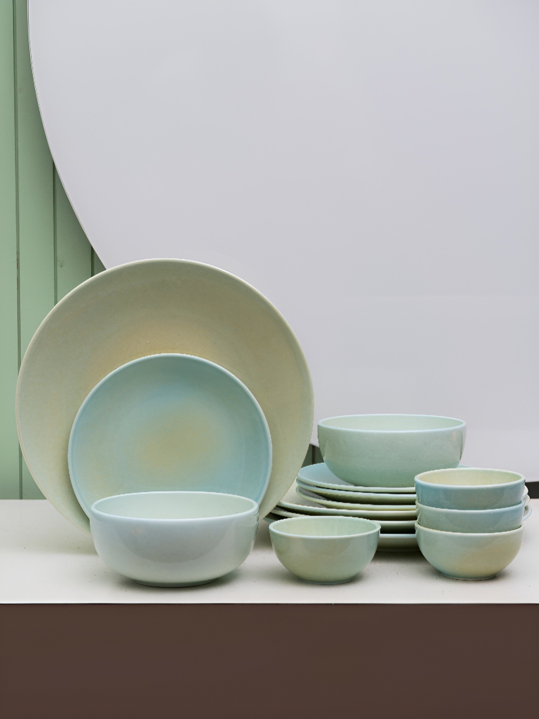 

JCPL Reactive Set Of 14 Green Dinner Set
