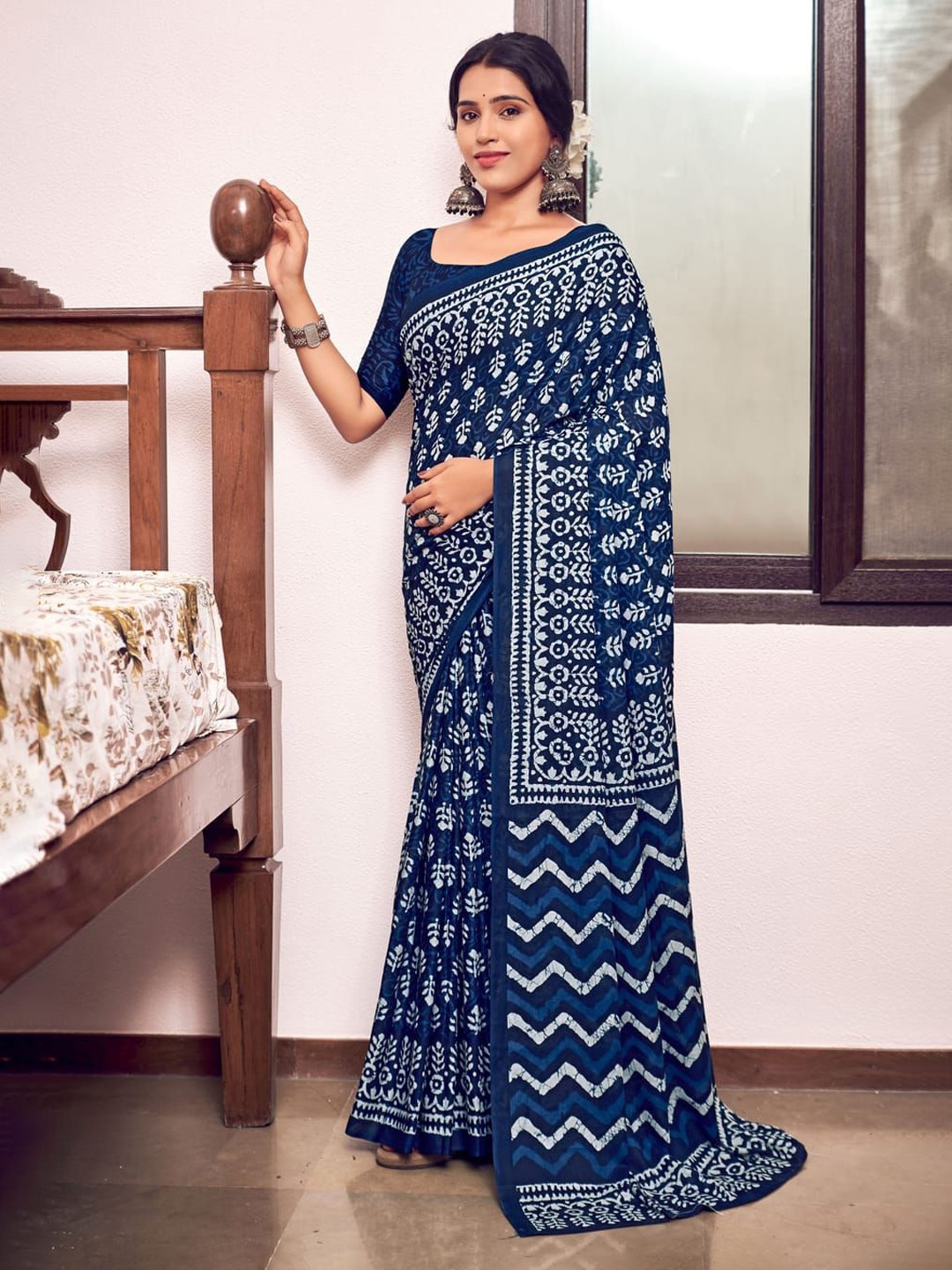 

Suha Ethnic Motifs Printed Pure Cotton Saree With Blouse Piece, Blue