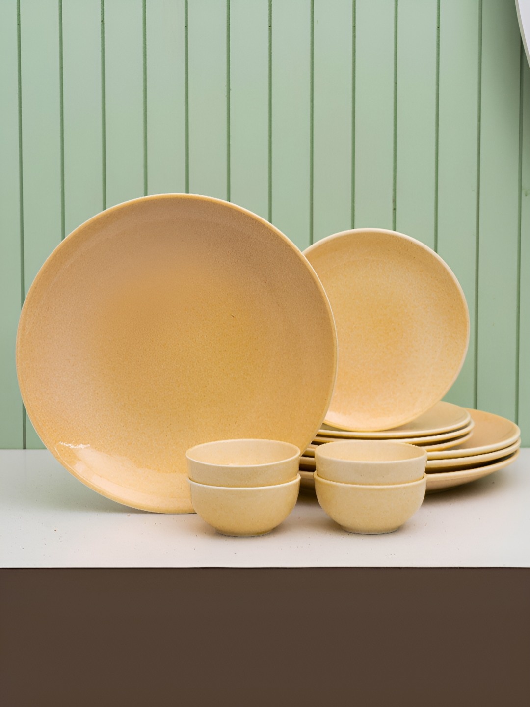 

JCPL 12-Pcs Peach Glossy Dinner Set