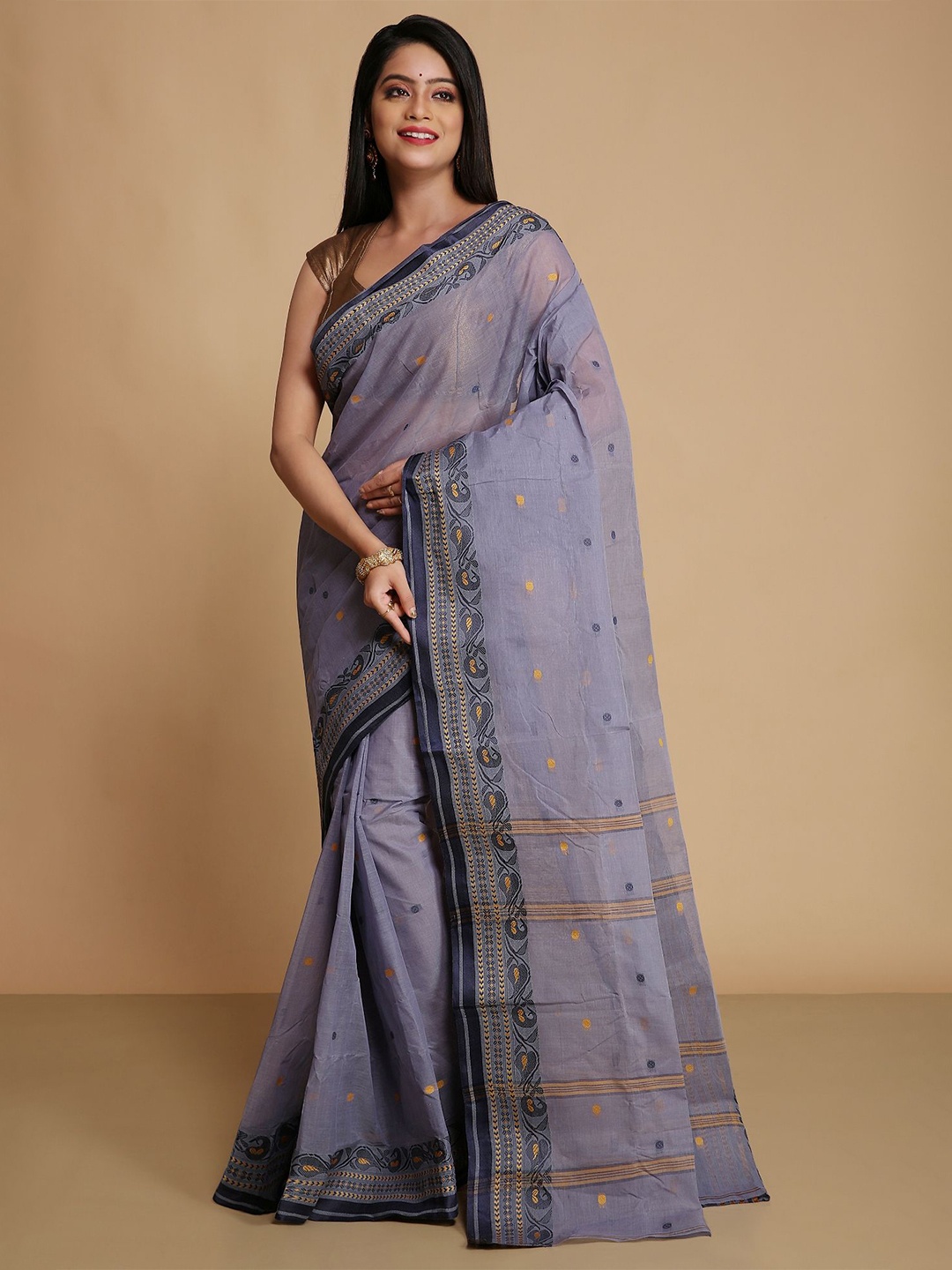 

WoodenTant Woven Design Pure Cotton Taant Saree, Grey