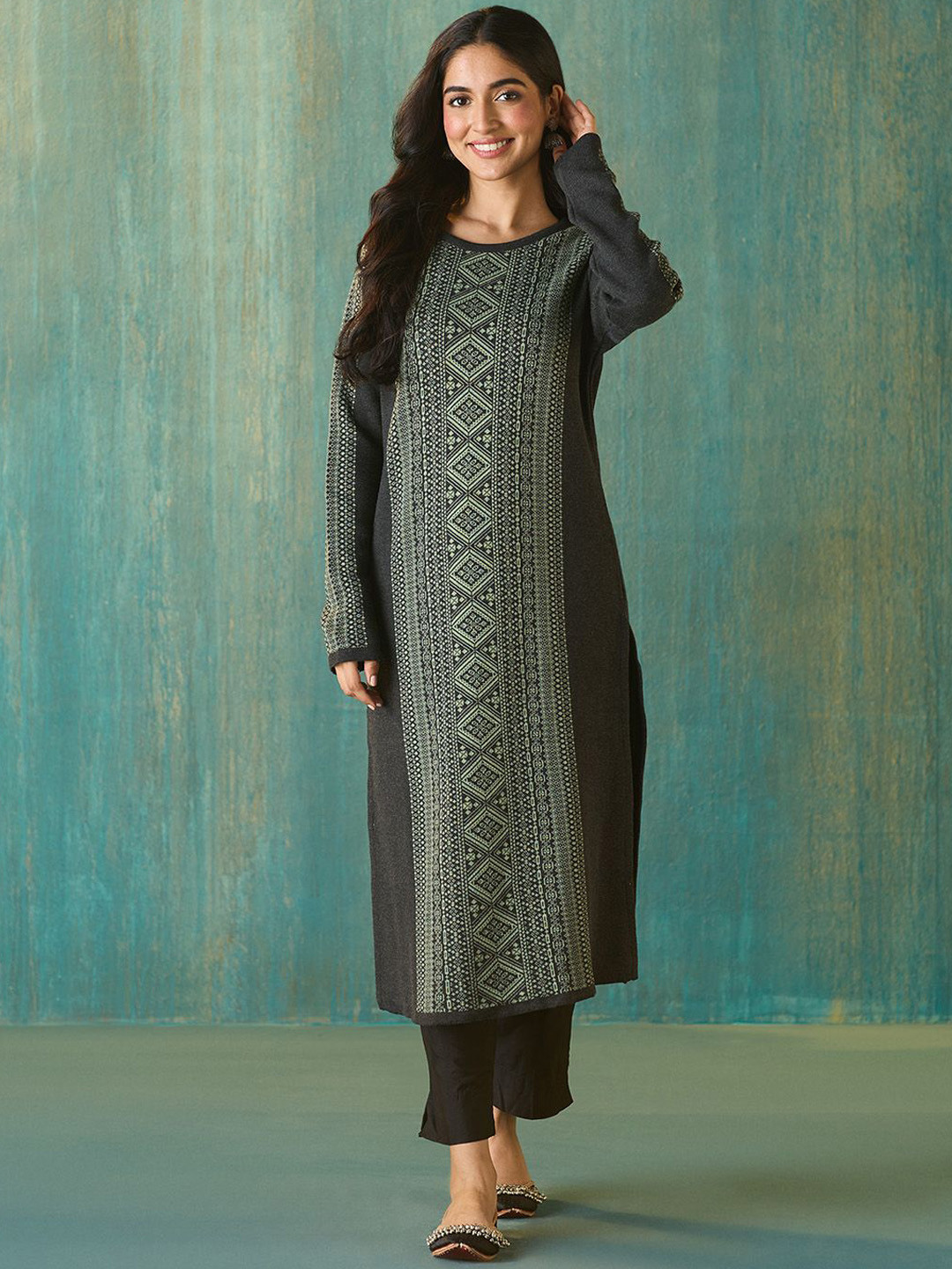 

Likha Women Embroidered Kurta, Charcoal