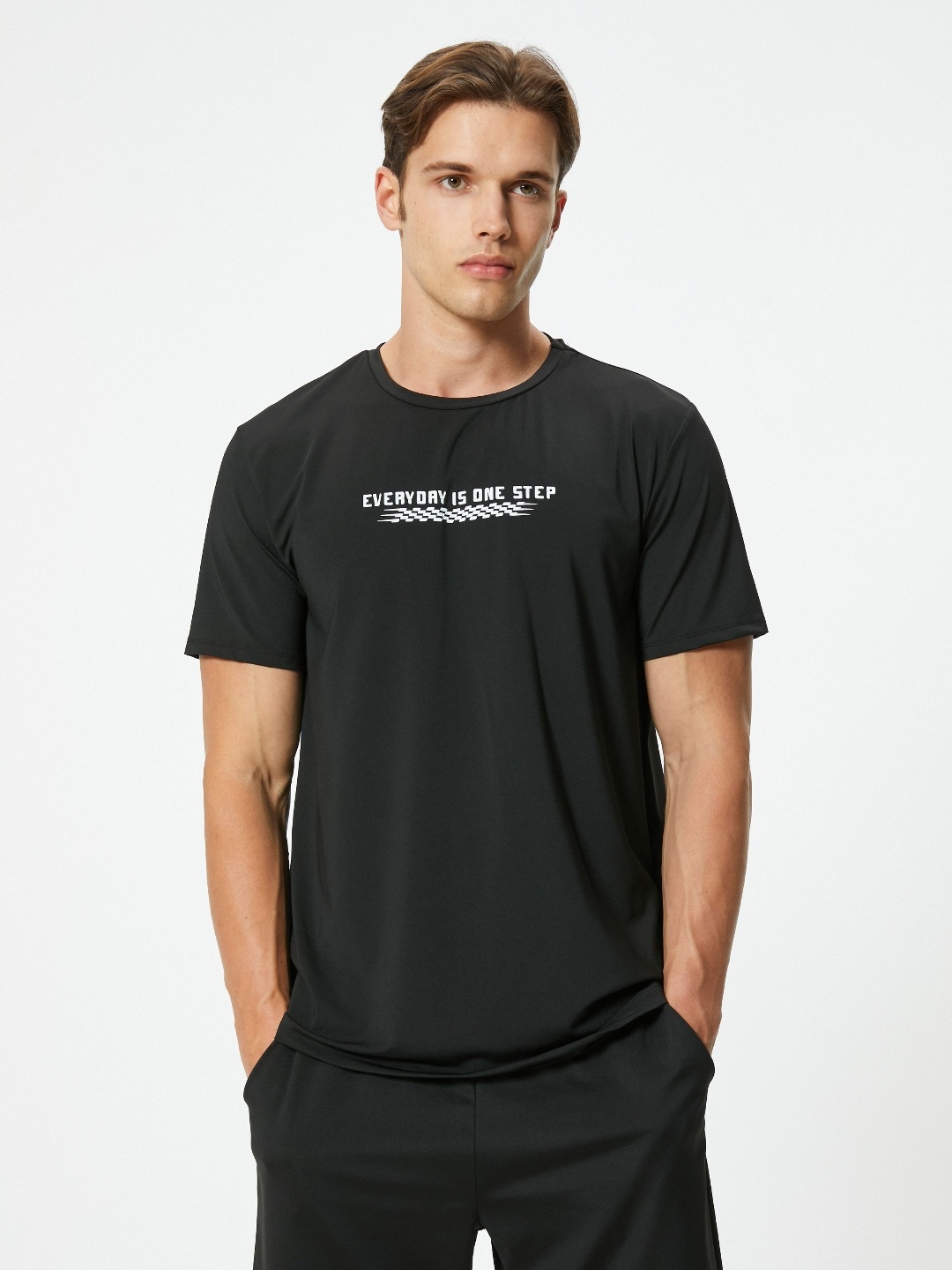 

Koton Men Pockets T-shirt, Black