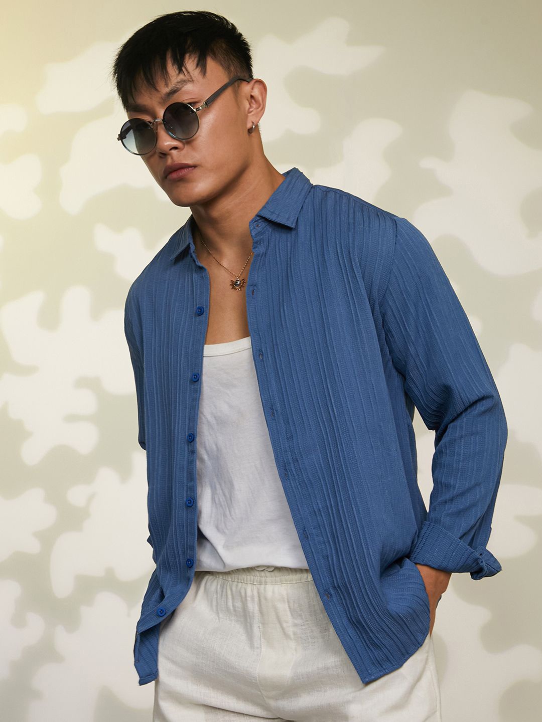 

Campus Sutra Men Comfort Textured Opaque Casual Oversized Shirt, Blue